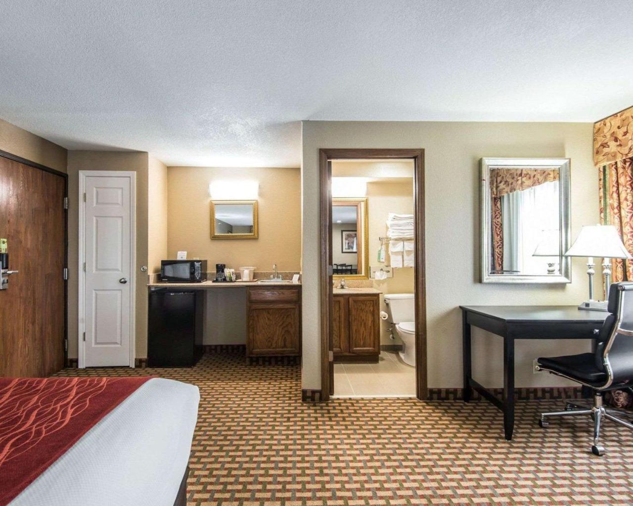 Comfort Inn & Suites Kansas City Downtown Eksteriør bilde