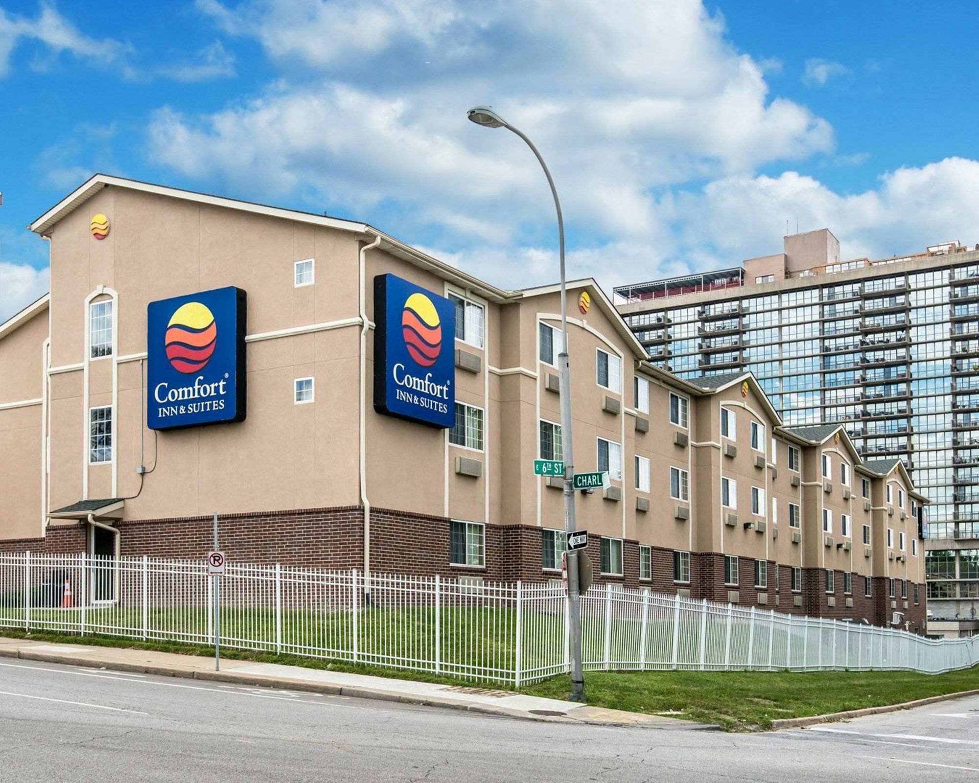 Comfort Inn & Suites Kansas City Downtown Eksteriør bilde